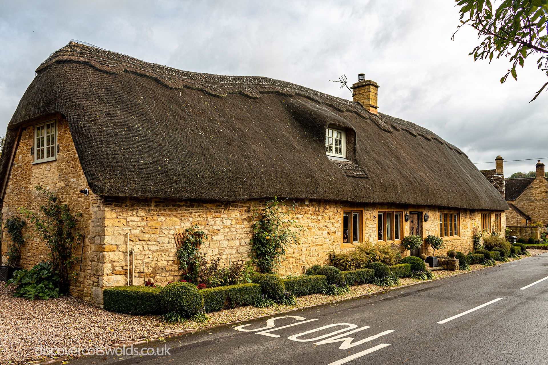 Thatched cottage in the Cotswolds village of Broad Campden